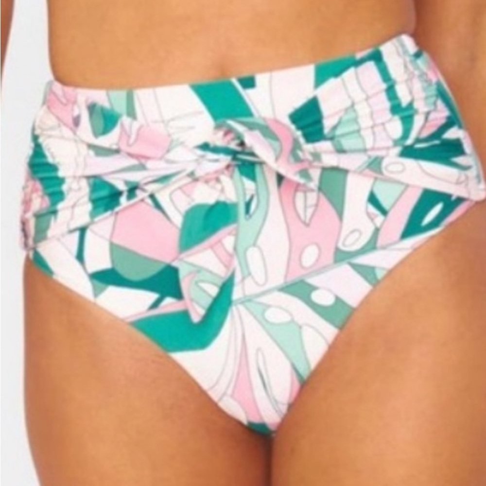 Show me your mumu high waisted flamingo palms bikini bottoms